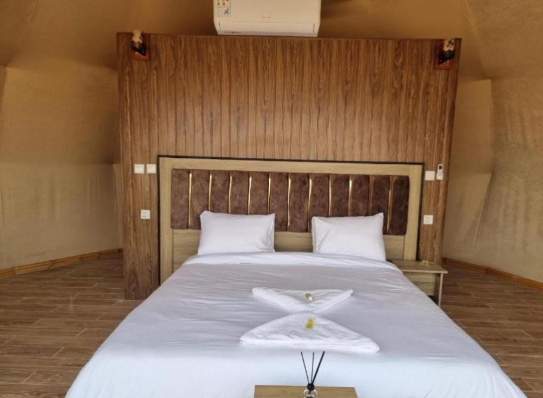 Angelina Wadi Rum Camp ภายนอก รูปภาพ