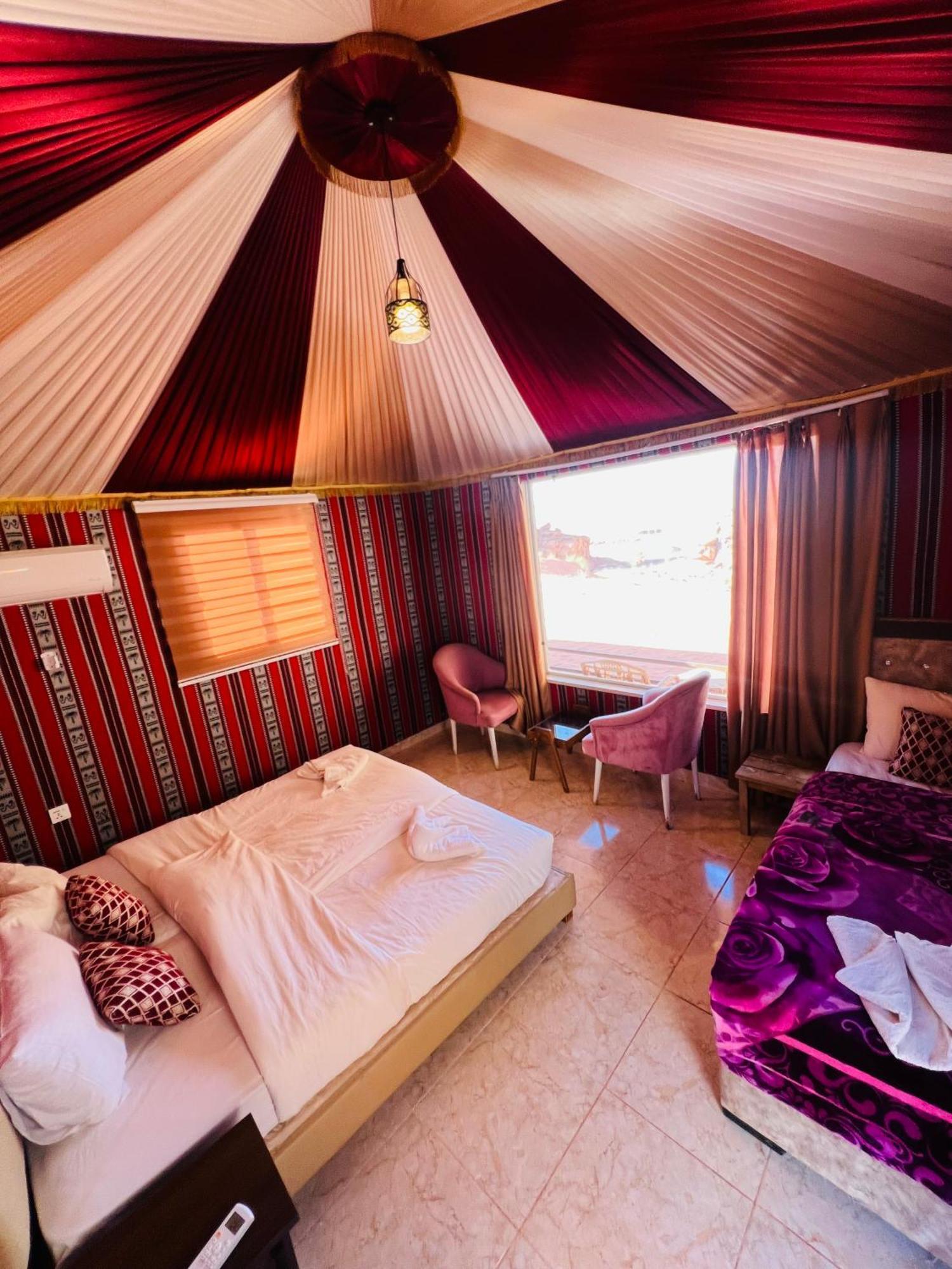 Angelina Wadi Rum Camp ภายนอก รูปภาพ