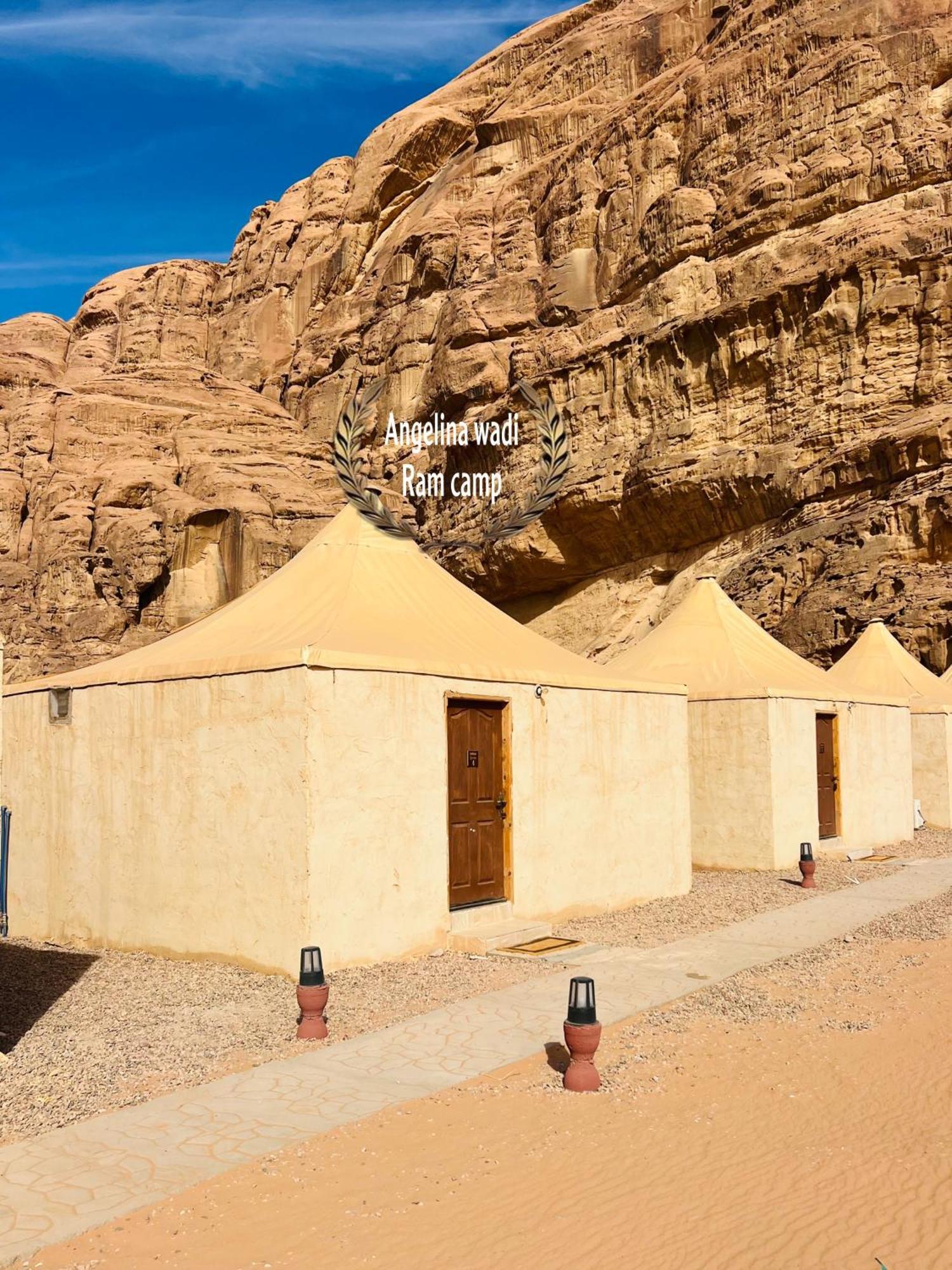 Angelina Wadi Rum Camp ภายนอก รูปภาพ
