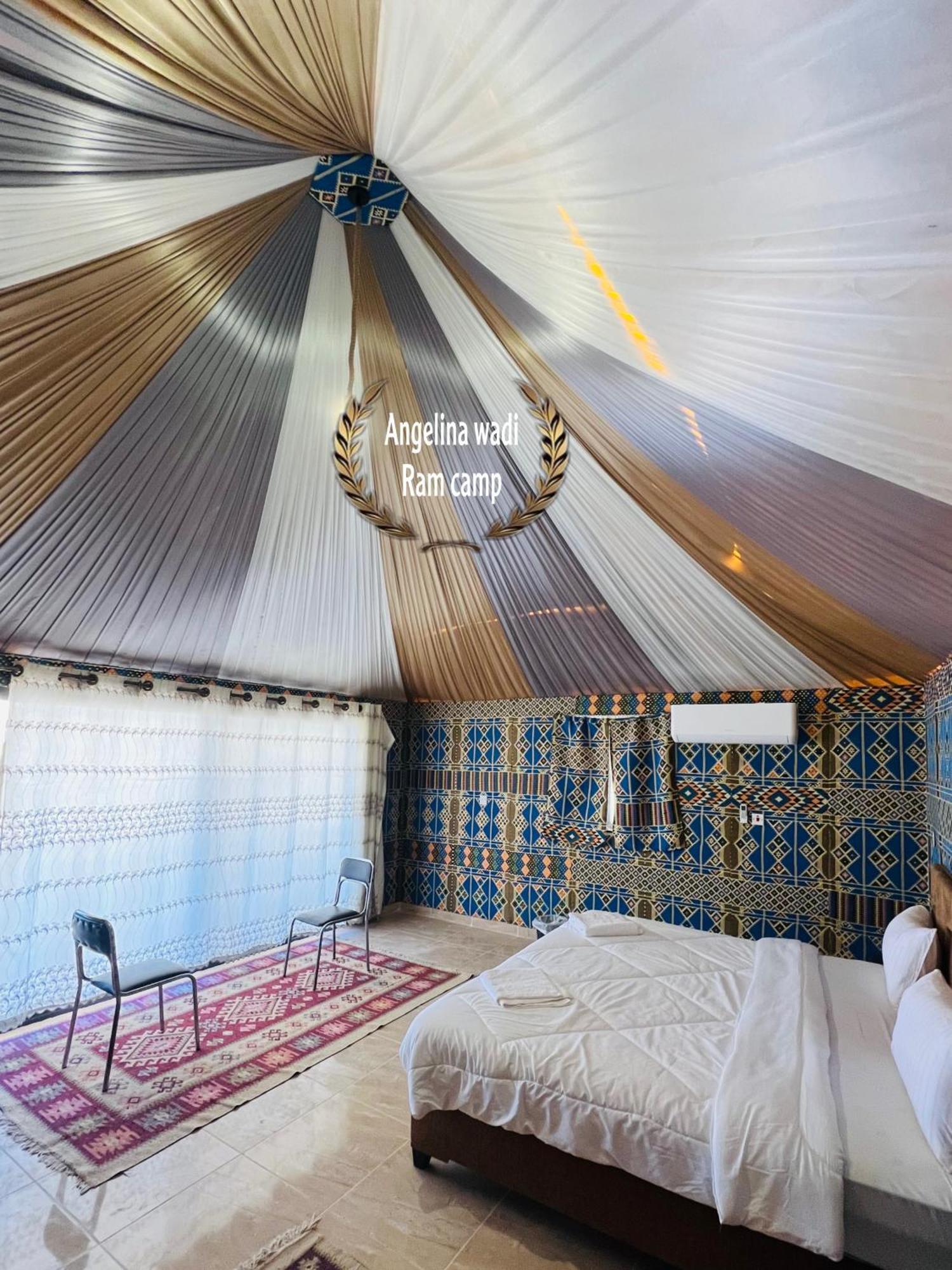 Angelina Wadi Rum Camp ภายนอก รูปภาพ